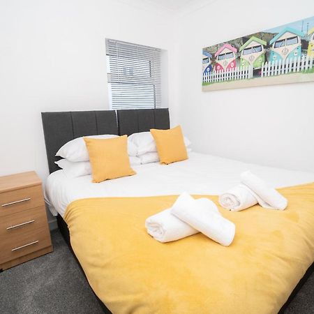 Business Friendly 3Br Home - King Size Beds & Centrally Located Свонсі Екстер'єр фото