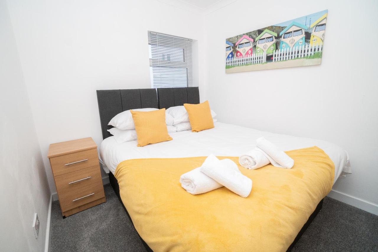 Business Friendly 3Br Home - King Size Beds & Centrally Located Свонсі Екстер'єр фото