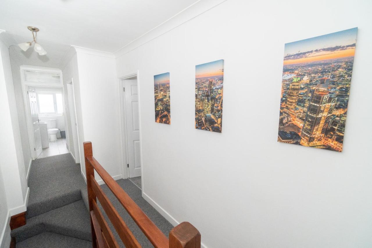 Business Friendly 3Br Home - King Size Beds & Centrally Located Свонсі Екстер'єр фото